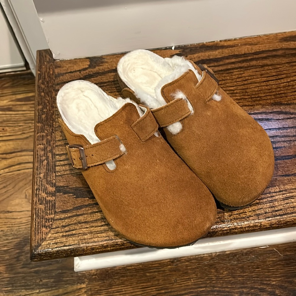 Boston Genuine Shearling Lined Clog (Women)